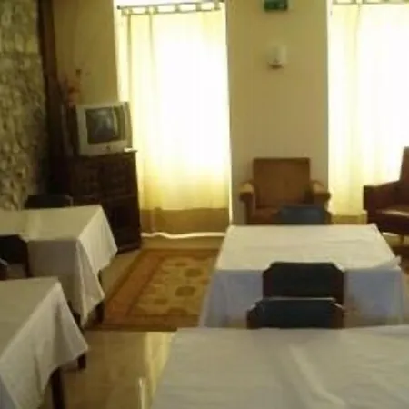 게스트하우스 Pensao Lourenco 쿠리아